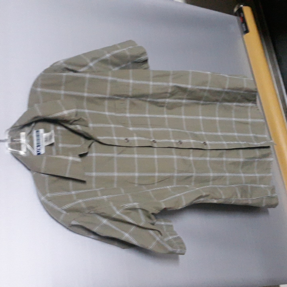 Untied Size L (SKU 704)